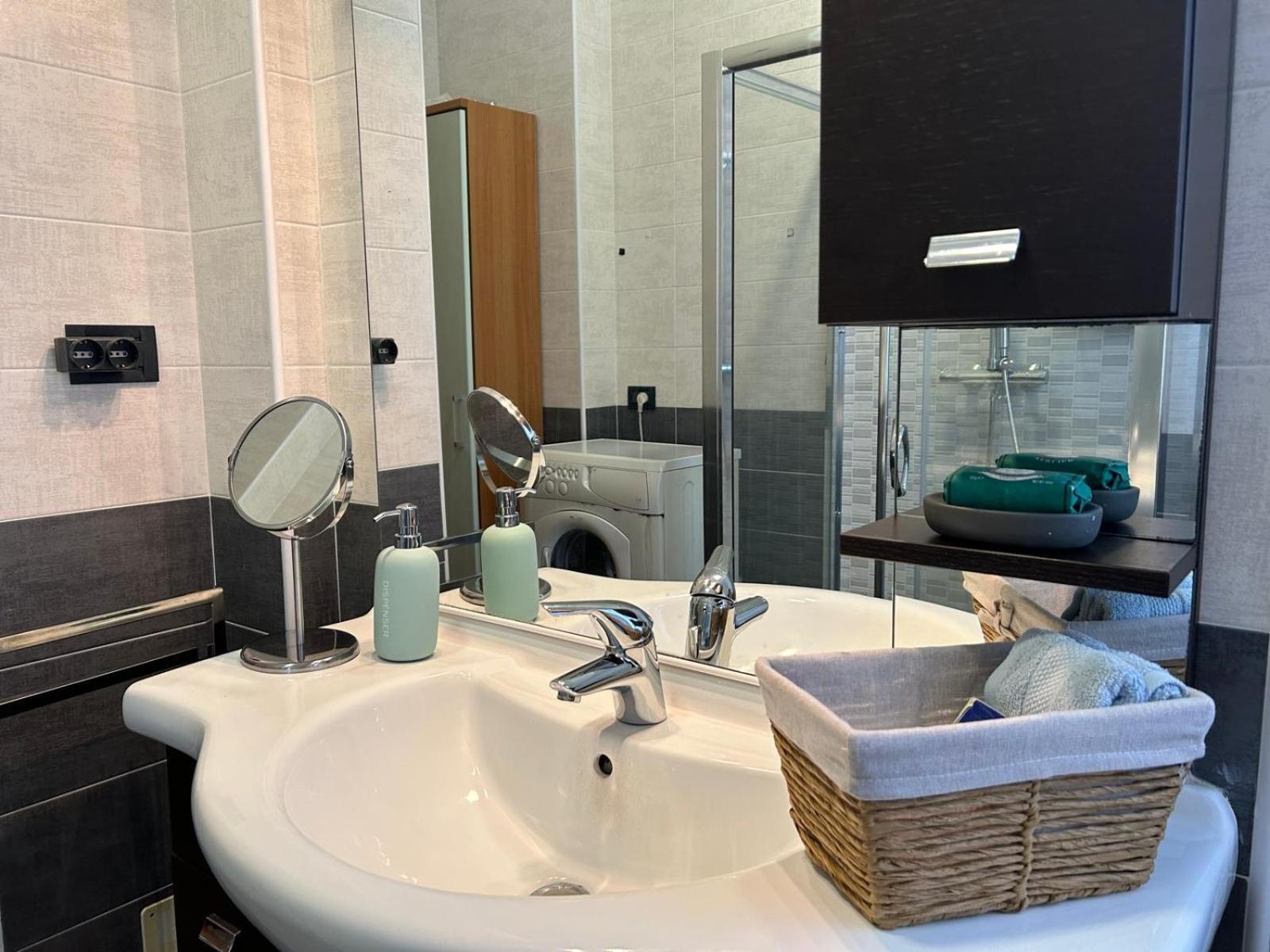 Your Home In Milan - Elegant & Comfortable Stay Dış mekan fotoğraf